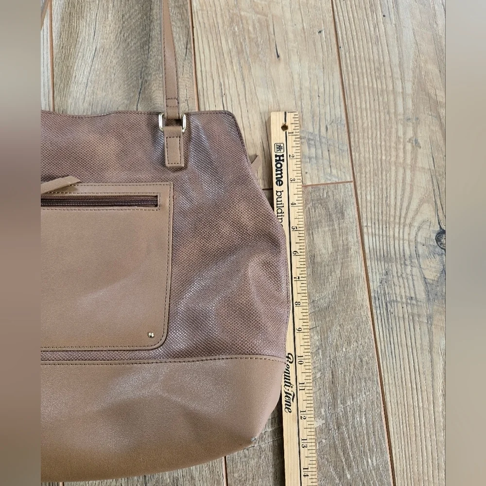 Bentley Leathers Inc. Mia & Luca Elegant Tan Women's Leather Bag - Picture 6 of 12